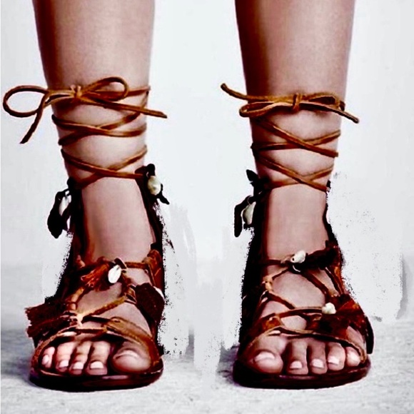 Rare Free People Boho Wind Swept Lace Up leather gladiator wedding Sandals Sz9.5 - Picture 8 of 8